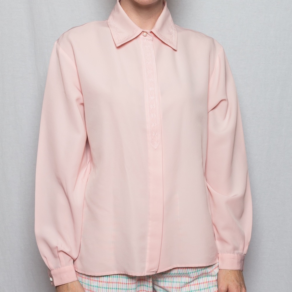 Vintage Pink Koret long sleeve button up blouse
